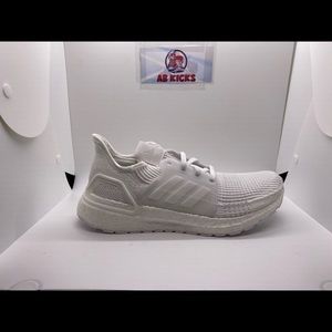 Wmns Ultraboost 19 Triple White Size 10W